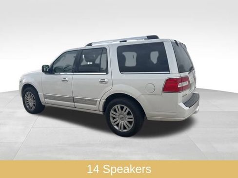Used 2012 Lincoln Navigator 4WD image 4