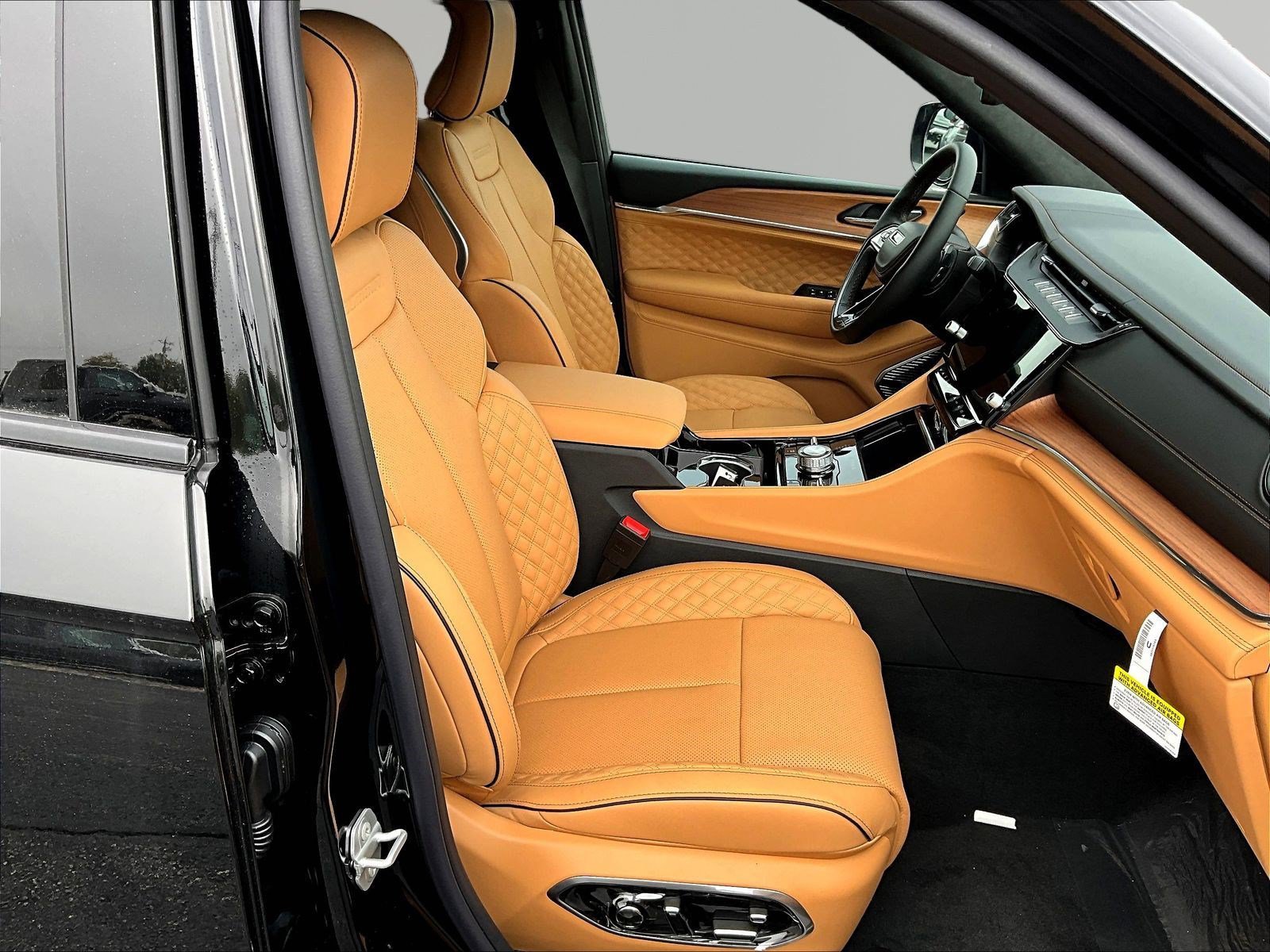 New 2027 Jeep Grand Cherokee Summit AWD/4WD image 18