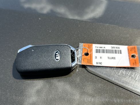 Used 2020 Kia Telluride SX FWD image 36