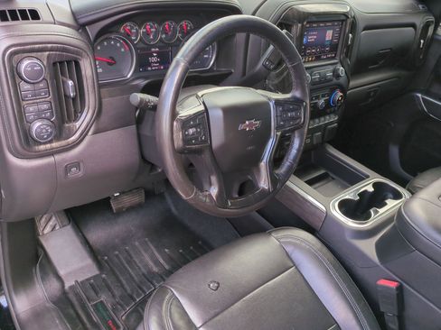Certified 2020 Chevrolet Silverado 1500 LTZ w/ LTZ Plus Package AWD/4WD image 10