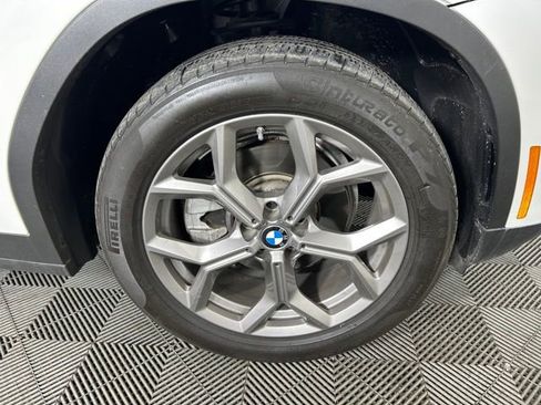 Used 2022 BMW X3 xDrive30i AWD/4WD image 13
