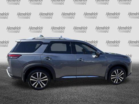 Used 2025 Nissan Pathfinder Platinum w/ Cargo Package FWD image 11