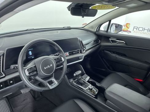 Used 2025 Kia Sportage EX image 20