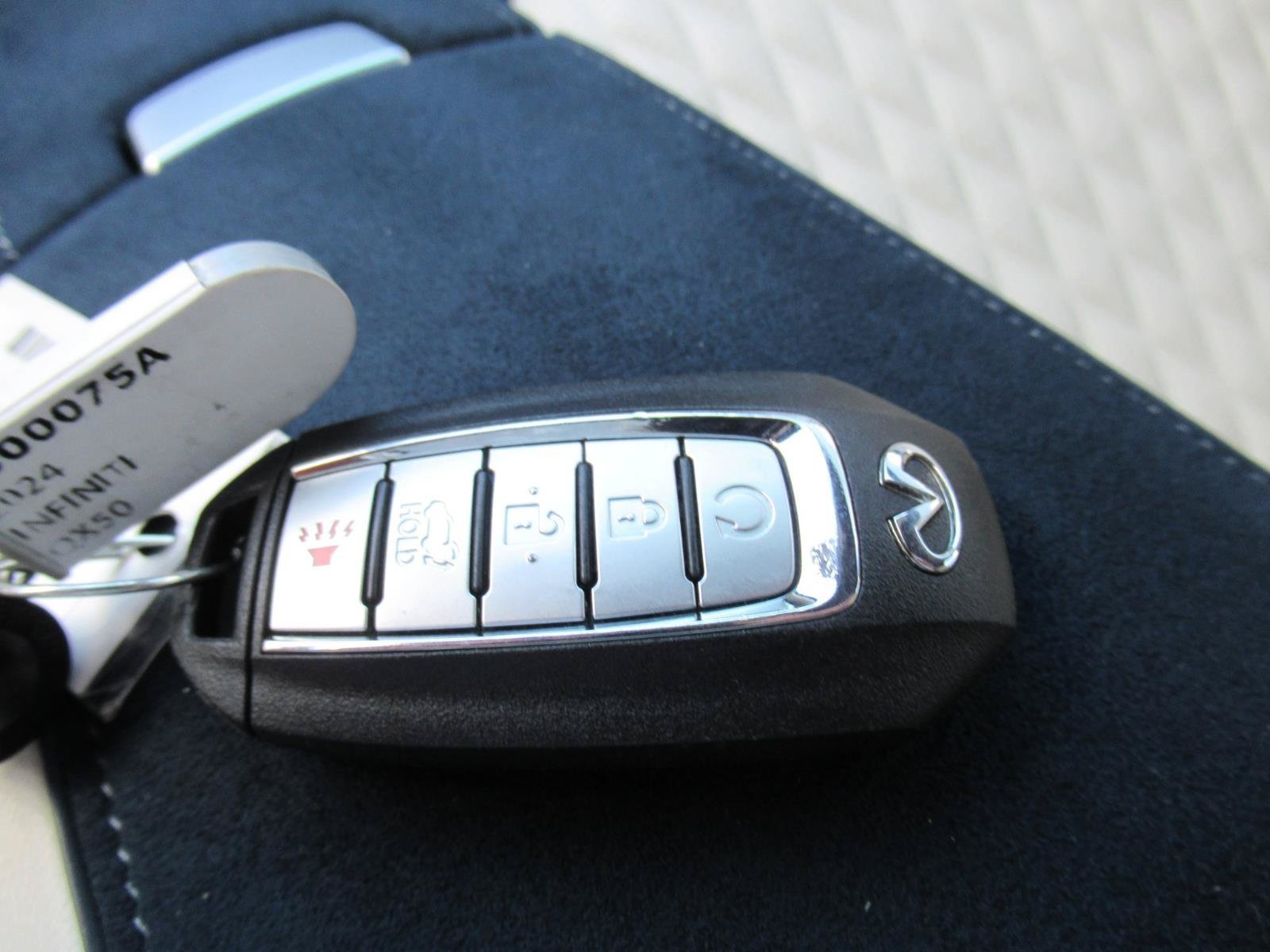 Used 2024 INFINITI QX50 Autograph AWD/4WD image 32
