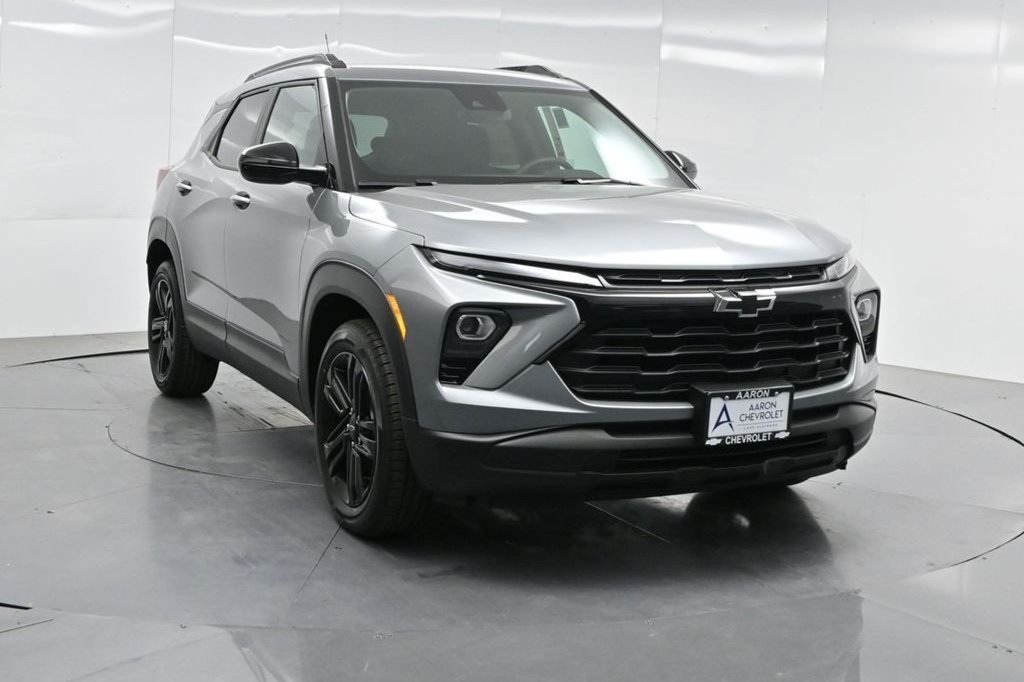 Used 2026 Chevrolet TrailBlazer LT w/ Midnight Edition FWD image 22