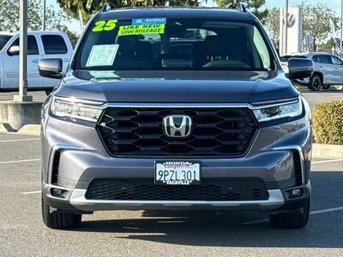 Certified 2025 Honda Pilot EX-L image 9