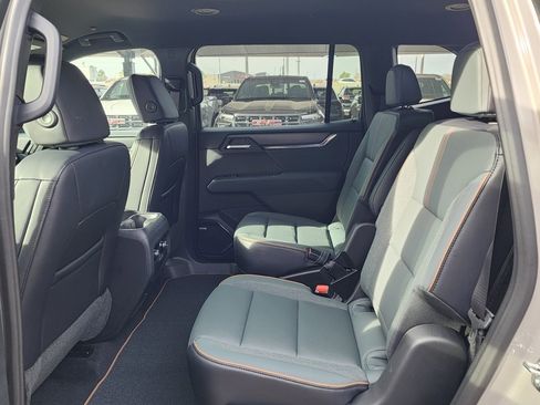 New 2026 GMC Acadia AT4 w/ Luxury Package image 46