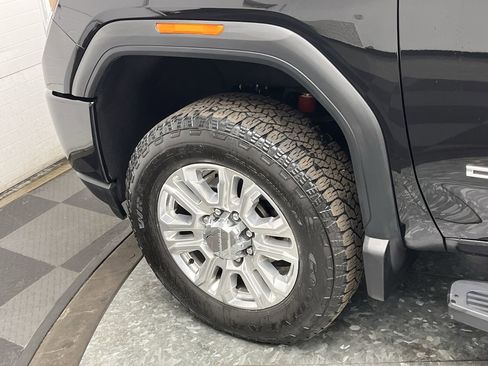 Certified 2022 GMC Sierra 2500 Denali w/ Denali Ultimate Package image 10