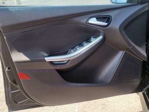Used 2014 Ford Focus ST w/ Equipment Group 202A FWD image 23