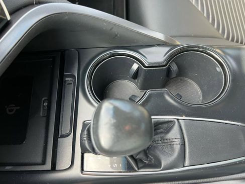 Used 2018 Toyota Camry SE w/ Audio Package image 46