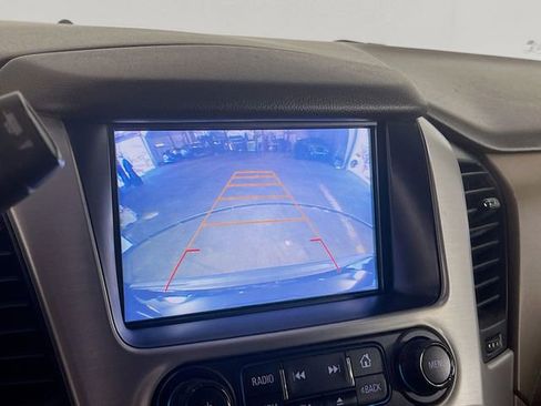 Used 2017 GMC Yukon SLT RWD image 13