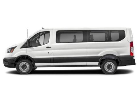 Used 2023 Ford Transit 350 XLT image 2