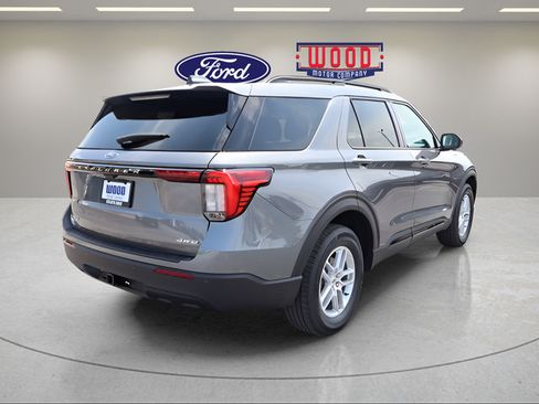 New 2026 Ford Explorer Active AWD/4WD image 3