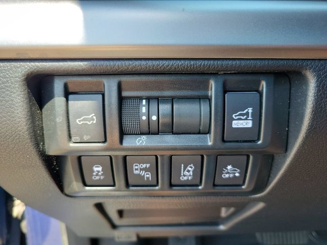 Used 2019 Subaru Outback 2.5i Limited AWD/4WD image 28