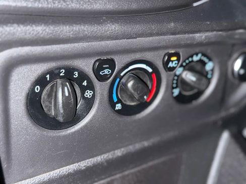 Used 2019 Ford Transit 150 148 Medium Roof image 28