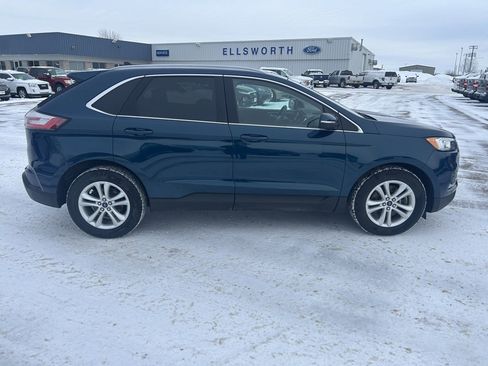 Used 2020 Ford Edge SEL w/ Convenience Package image 8