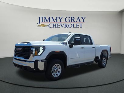 Used 2024 GMC Sierra 2500 Pro w/ Convenience Package