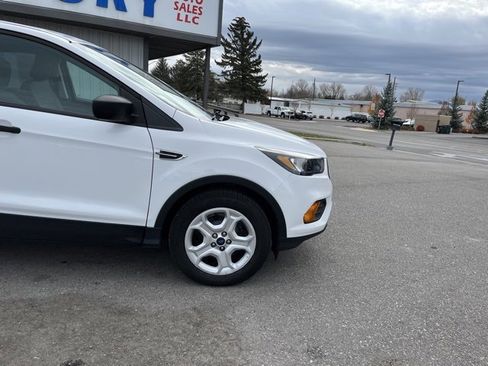 Used 2018 Ford Escape S image 13