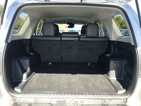 Used 2021 Toyota 4Runner TRD Off-Road Premium image 32