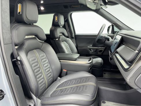 Used 2023 Rivian R1S Adventure image 24