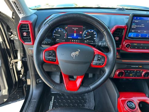 Used 2022 Ford Bronco Sport Outer Banks w/ Tech Package image 11