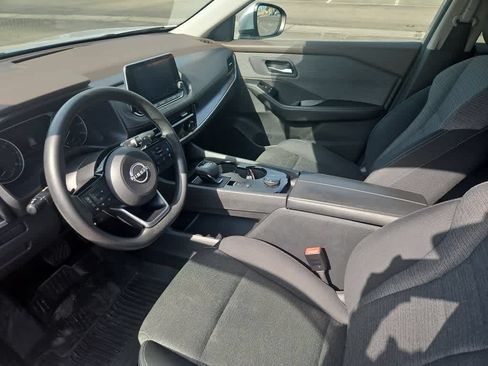 Used 2022 Nissan Rogue SV AWD/4WD image 14