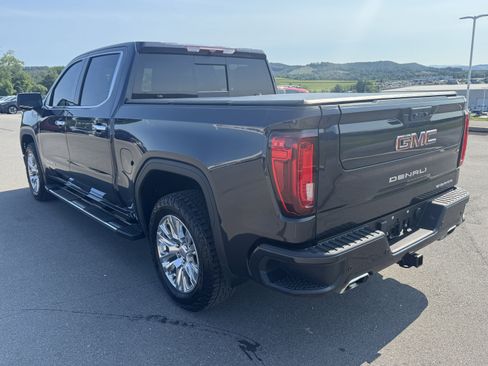 Used 2022 GMC Sierra 1500 Denali AWD/4WD image 6