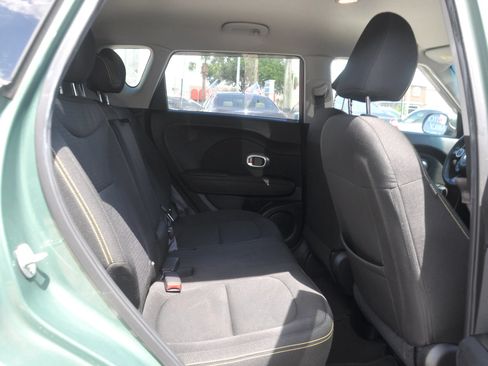 Used 2014 Kia Soul + w/ UVO w/Eservices Package FWD image 21