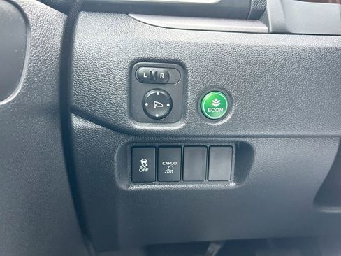 Used 2019 Honda Ridgeline RTL image 18