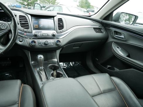 Used 2019 Chevrolet Impala Premier FWD image 15