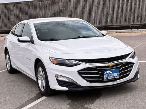 Used 2024 Chevrolet Malibu LT FWD image 8