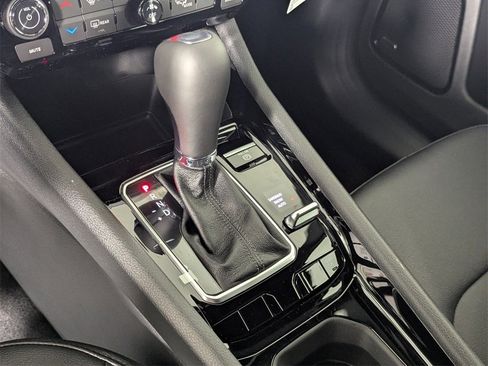 New 2026 Jeep Compass Limited w/ Sun, Sound & Navigation Group image 23