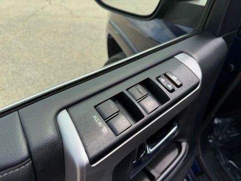 Used 2023 Toyota 4Runner Limited AWD/4WD image 12
