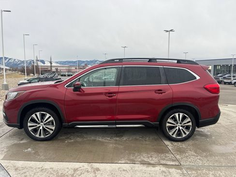 Used 2019 Subaru Ascent Limited image 2