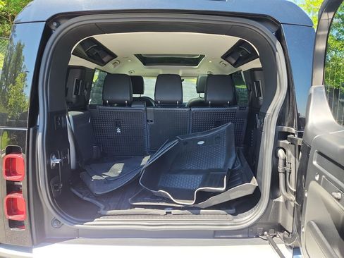 Used 2021 Land Rover Defender 110 S AWD/4WD image 13