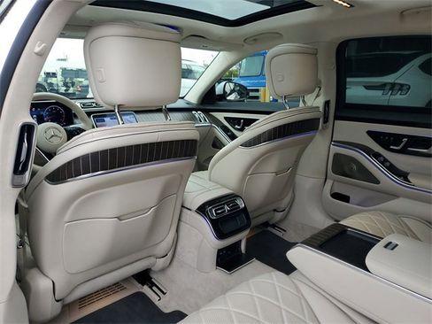Used 2021 Mercedes-Benz S 580 4MATIC Sedan image 11