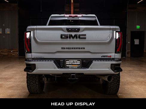 Used 2024 GMC Sierra 2500 AT4 w/ Max Trailering Package image 8