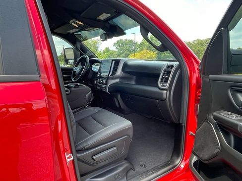 Used 2025 RAM 1500 Tradesman w/ Night Edition AWD/4WD image 38