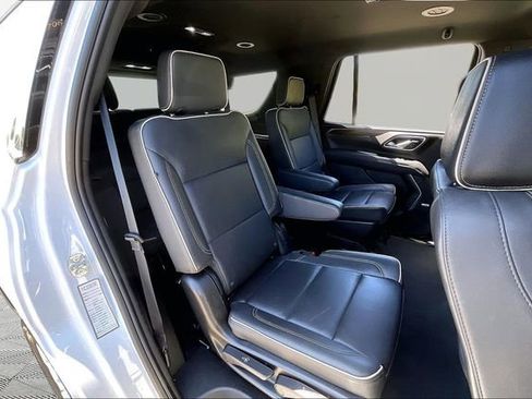 Used 2024 Chevrolet Tahoe Premier image 17