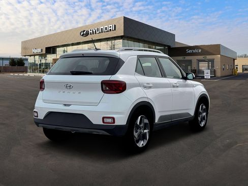 New 2026 Hyundai Venue SEL image 7