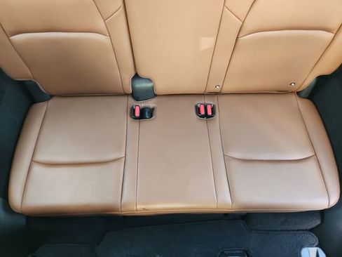 Used 2024 Nissan Pathfinder Platinum image 35