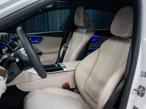 New 2026 Mercedes-Benz C 300 4MATIC Sedan image 11