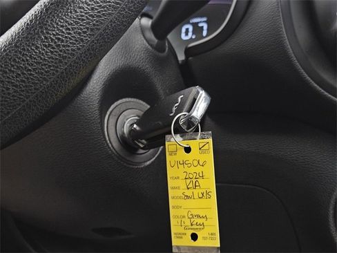 Used 2024 Kia Soul LX w/ Option Group 015 image 30