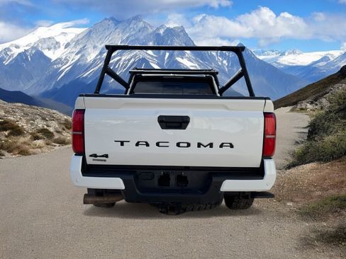 Used 2024 Toyota Tacoma SR5 image 4