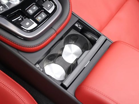 Used 2024 Jaguar F-TYPE R image 34