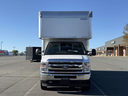 New 2026 Ford E-450 and Econoline 450 Super Duty w/ Power Equipment Group image 6