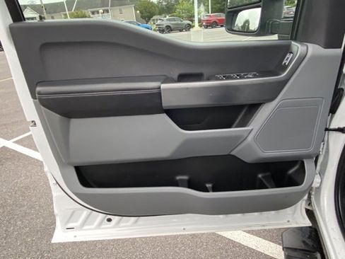 Used 2024 Ford F250 XLT image 11