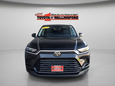 Certified 2024 Toyota Grand Highlander FWD image 7
