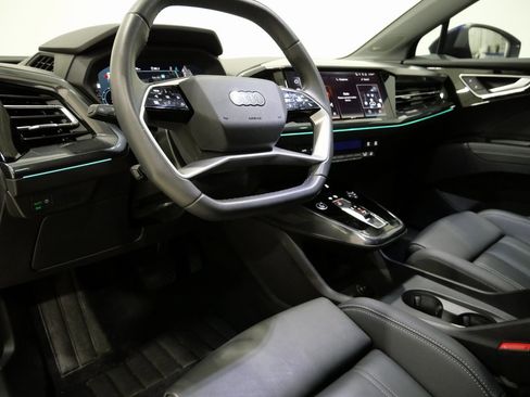 Used 2023 Audi Q4 e-tron Premium Plus w/ Premium Plus image 12