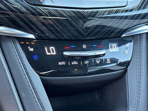 Certified 2024 Cadillac XT6 Premium Luxury image 22